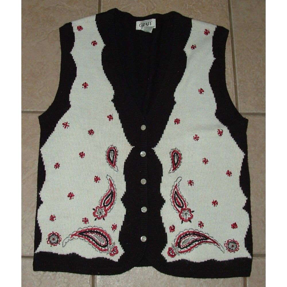 Vintage Embroidered Sz Medium Casual or Dress Button Up Sweater Vest GRAFF